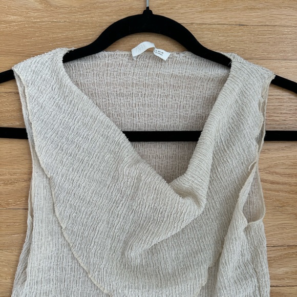 Zara Cream Sleeveless Blouse - Picture 2 of 5